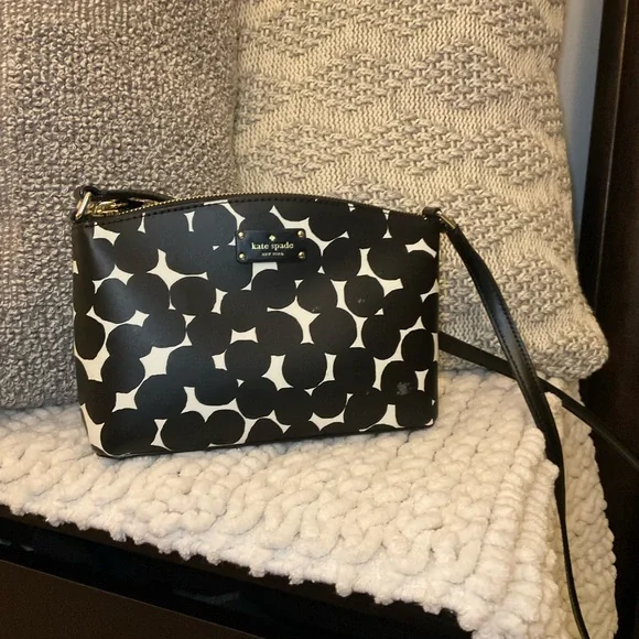 Kate Spade cross body bag - Picture 4 of 7